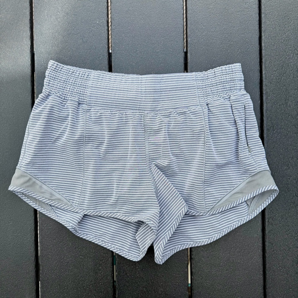 NWOT Lululemon High-Rise Hotty Hot Shorts 8